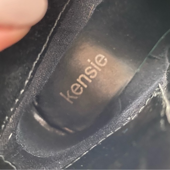 Kensie black leather suede size zipper ankle boots minimalist capsule wardrobe - Picture 5 of 7